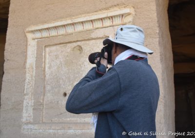 photographer Bob photographing photographer Moamen